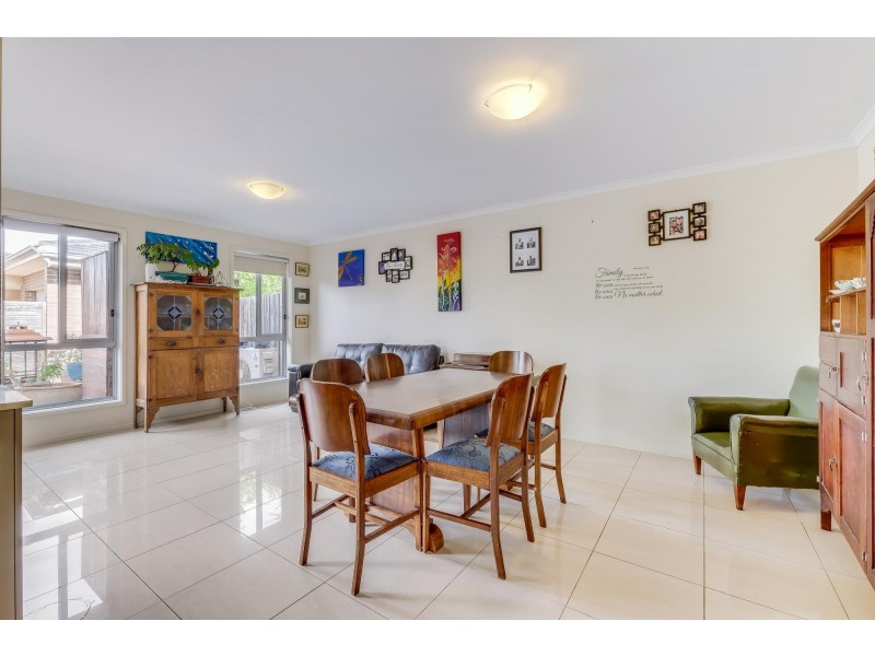 9/21 Gordon Withnall Crescent, Dunlop ACT 2615