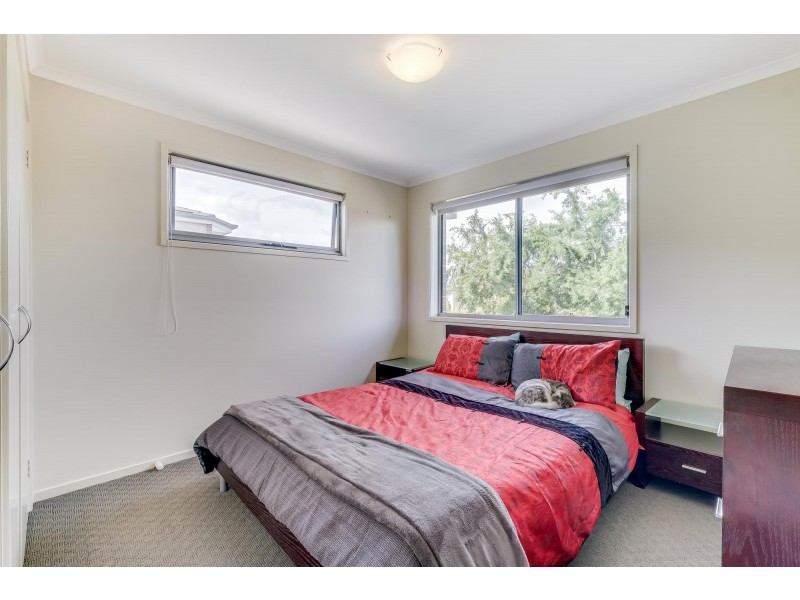 9/21 Gordon Withnall Crescent, Dunlop ACT 2615