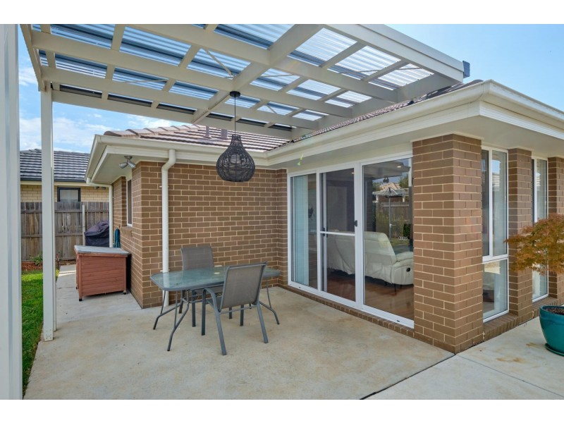 15 Stang Place, Macgregor ACT 2615