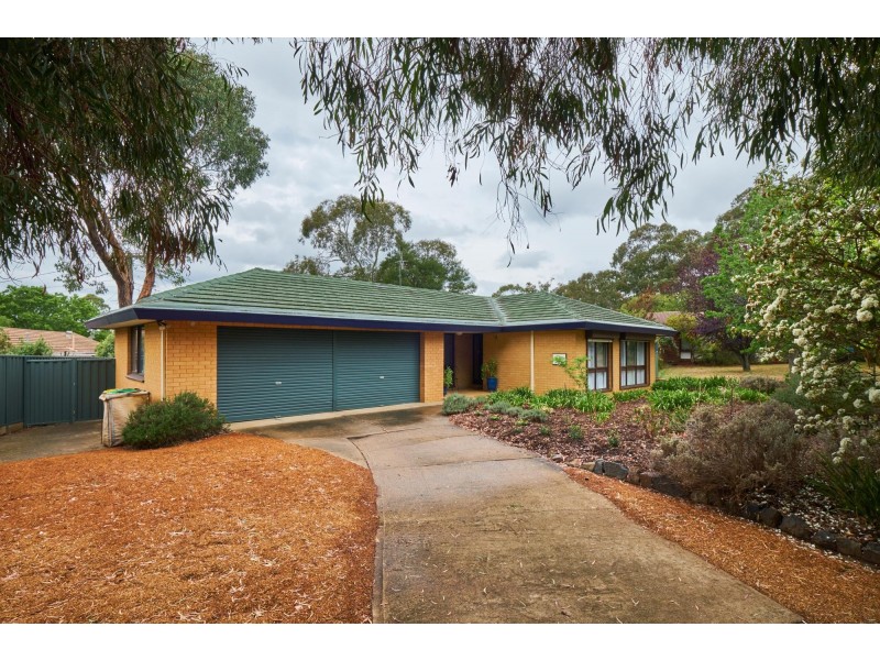 4 Beach Place, Holt ACT 2615