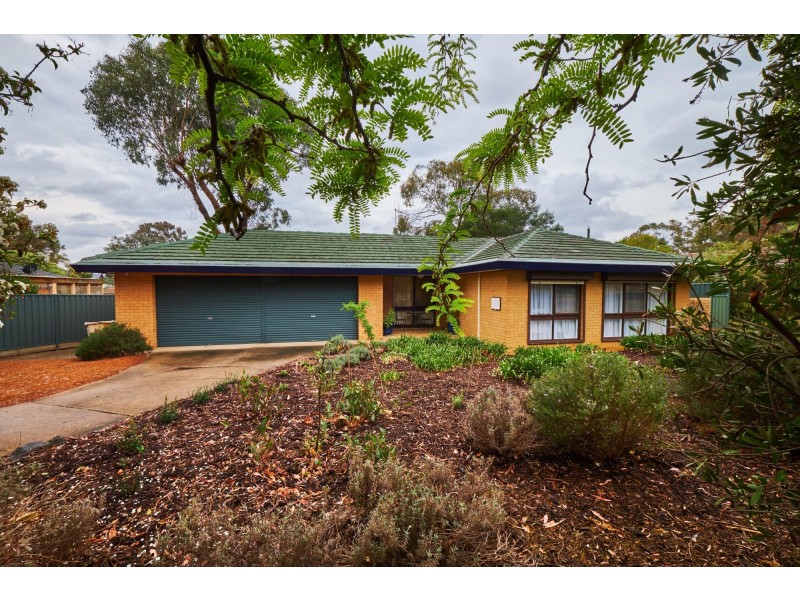 4 Beach Place, Holt ACT 2615