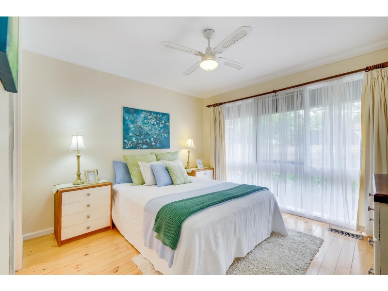 4 Beach Place, Holt ACT 2615