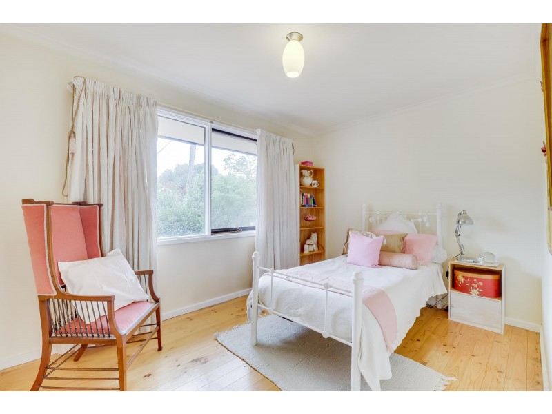 4 Beach Place, Holt ACT 2615