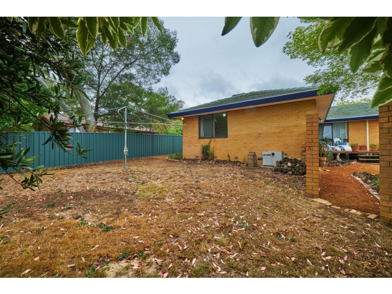 4 Beach Place, Holt ACT 2615