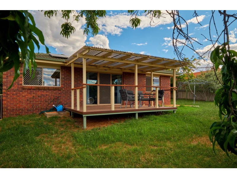 17 Roderick Street, Amaroo ACT 2914