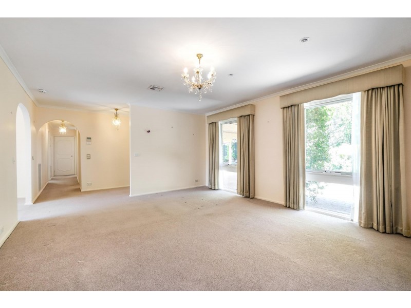 12 Real Place, Latham ACT 2615