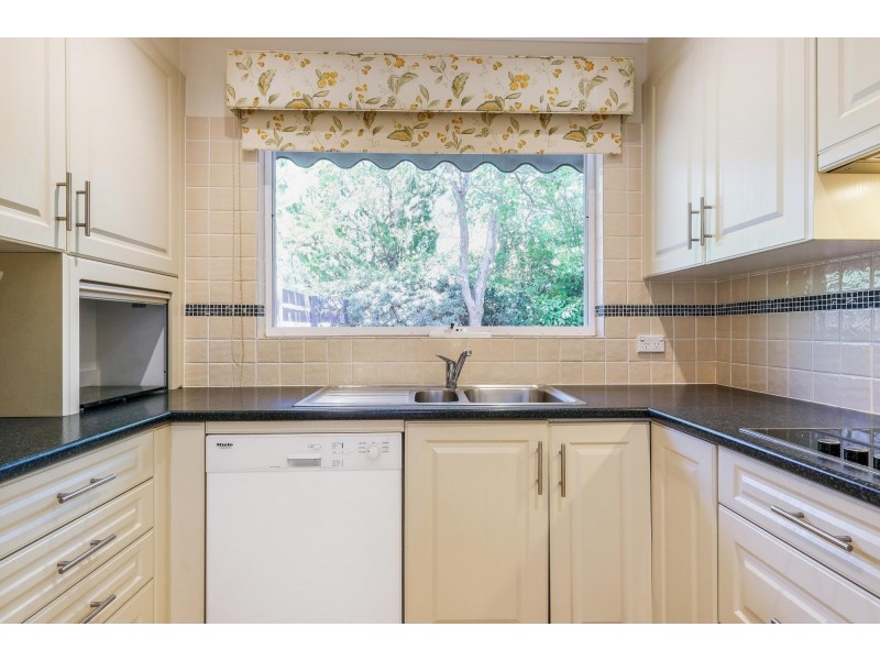 12 Real Place, Latham ACT 2615