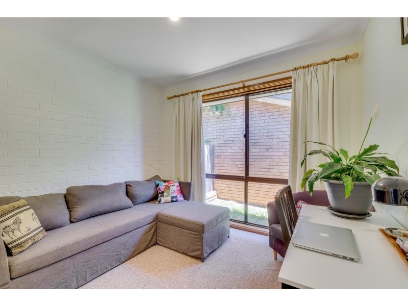 53 Summerville Crescent, Florey ACT 2615