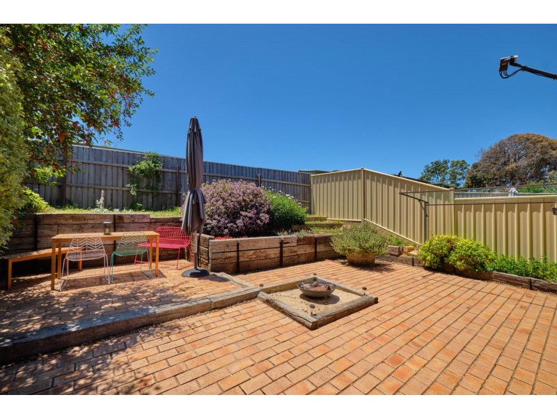 53 Summerville Crescent, Florey ACT 2615