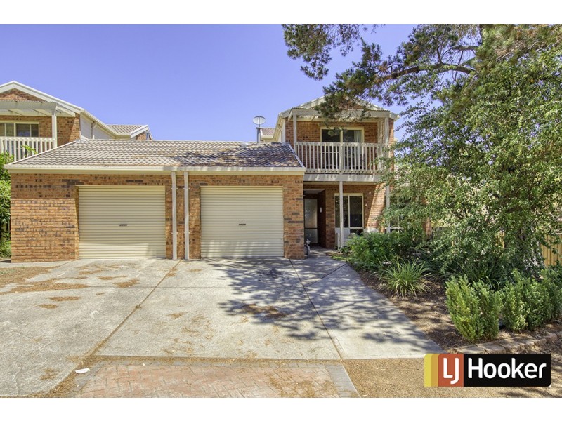84 Britten Jones Drive, Holt ACT 2615