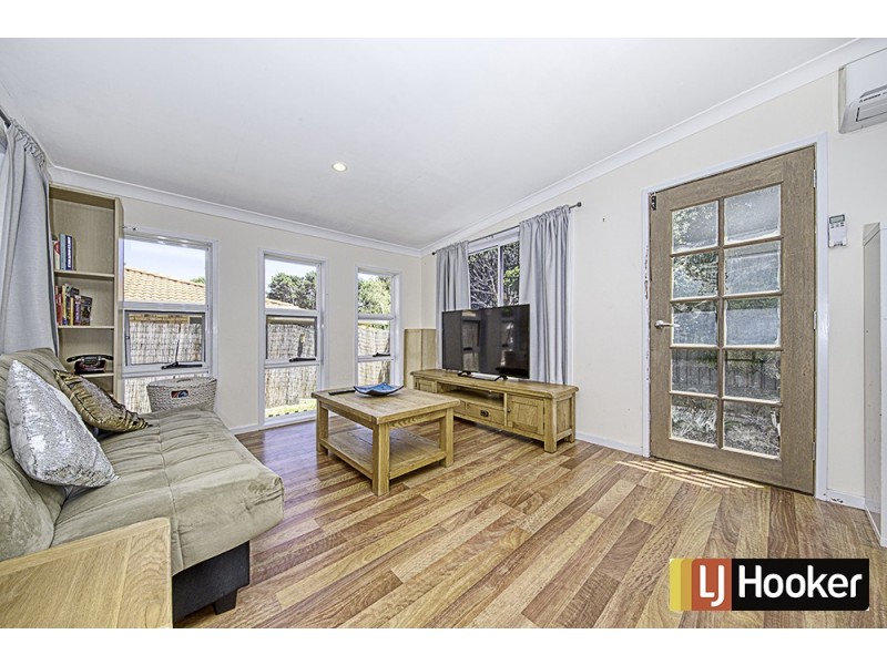 84 Britten Jones Drive, Holt ACT 2615