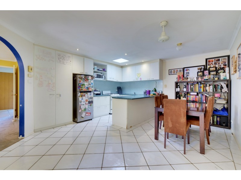 10 Leonard Close, Dunlop ACT 2615