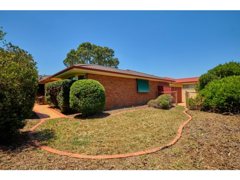 13 Goodhart Crescent, Dunlop ACT 2615