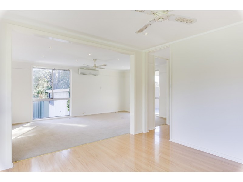 9 Mathison Place, Macgregor ACT 2615