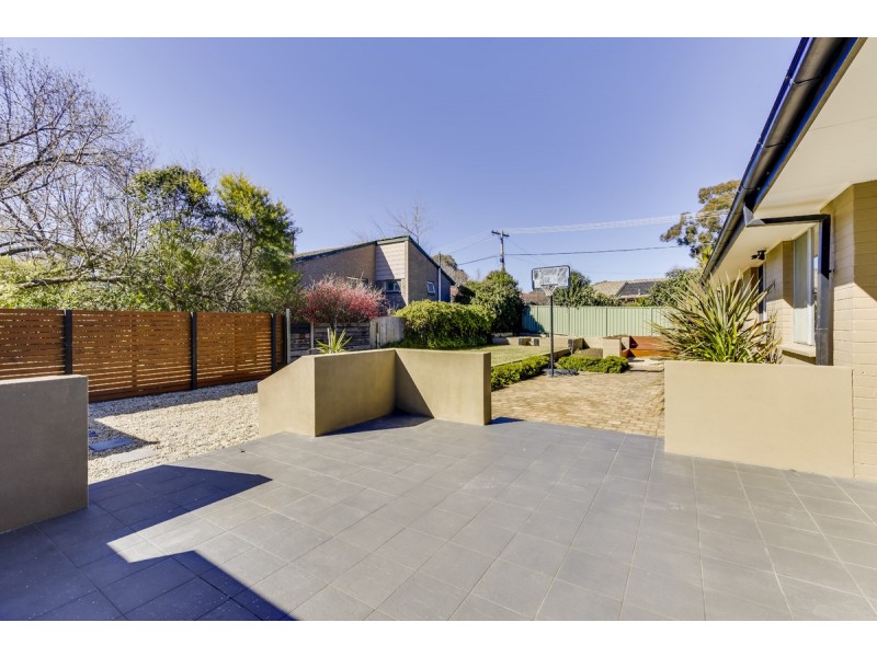 9 Mathison Place, Macgregor ACT 2615