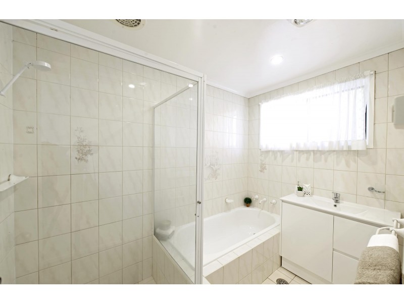 3 Kingham Place, Charnwood ACT 2615