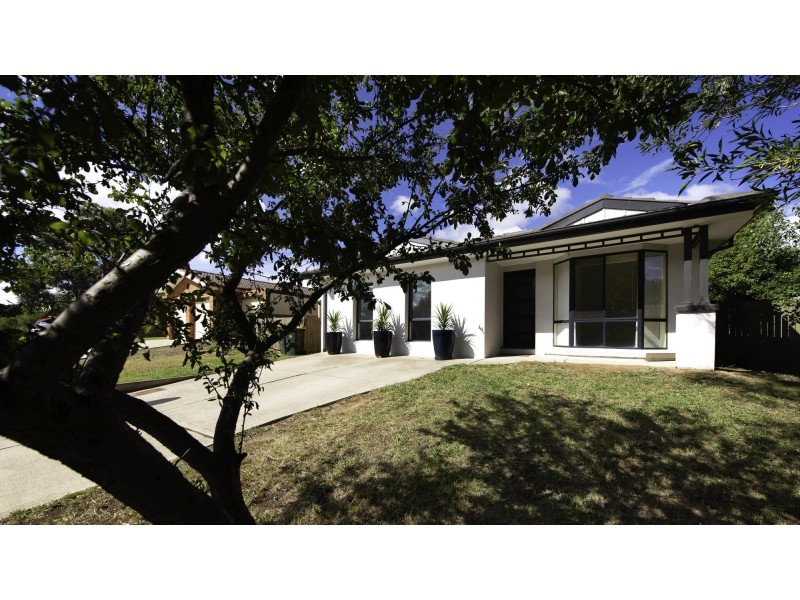 11 Marchant Circuit, Dunlop ACT 2615