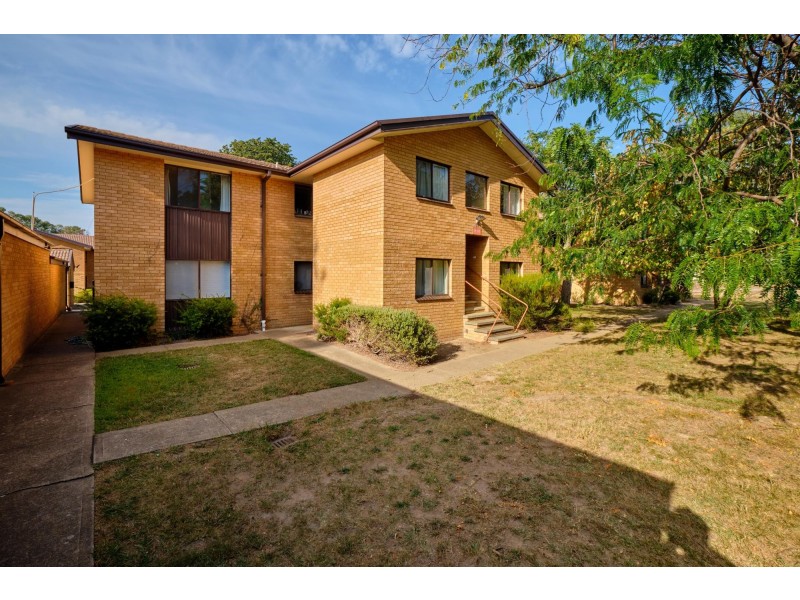 18/30 Chinner Crescent, Melba ACT 2615