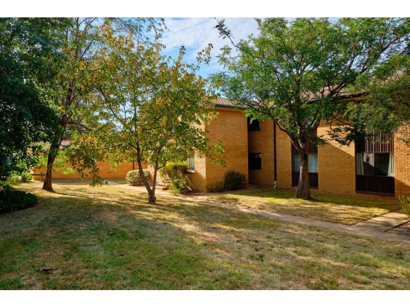 18/30 Chinner Crescent, Melba ACT 2615