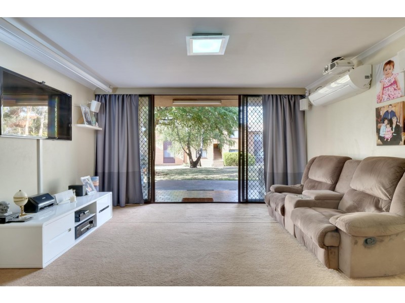 18/30 Chinner Crescent, Melba ACT 2615