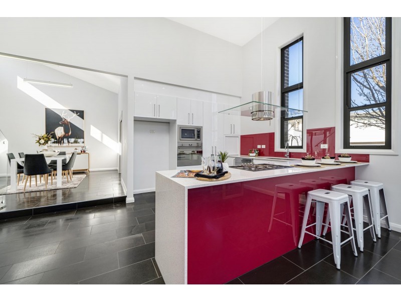 6 Chiesa Street, Forde ACT 2914