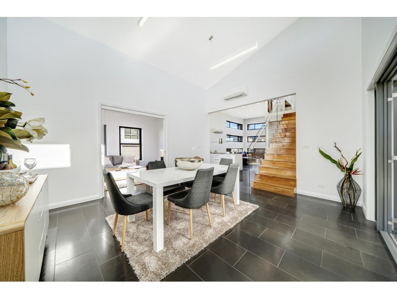 6 Chiesa Street, Forde ACT 2914