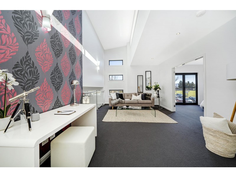 6 Chiesa Street, Forde ACT 2914