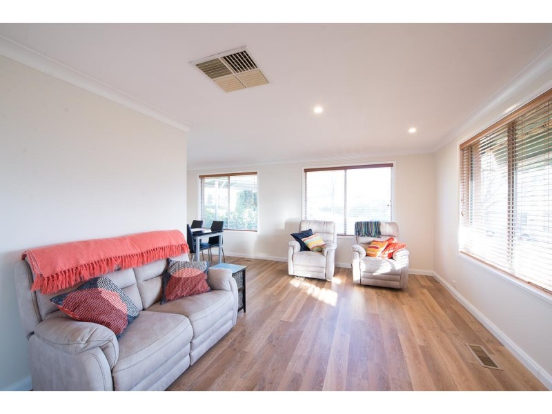 5 Kinalung Place, Giralang ACT 2617