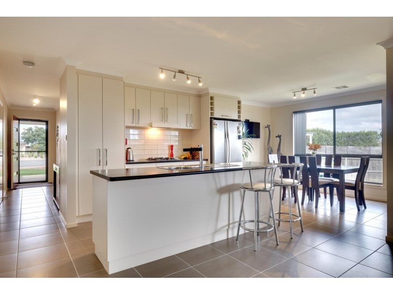 7 Sax Place, Macgregor ACT 2615