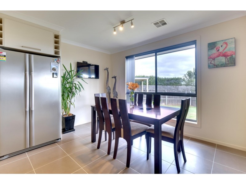 7 Sax Place, Macgregor ACT 2615