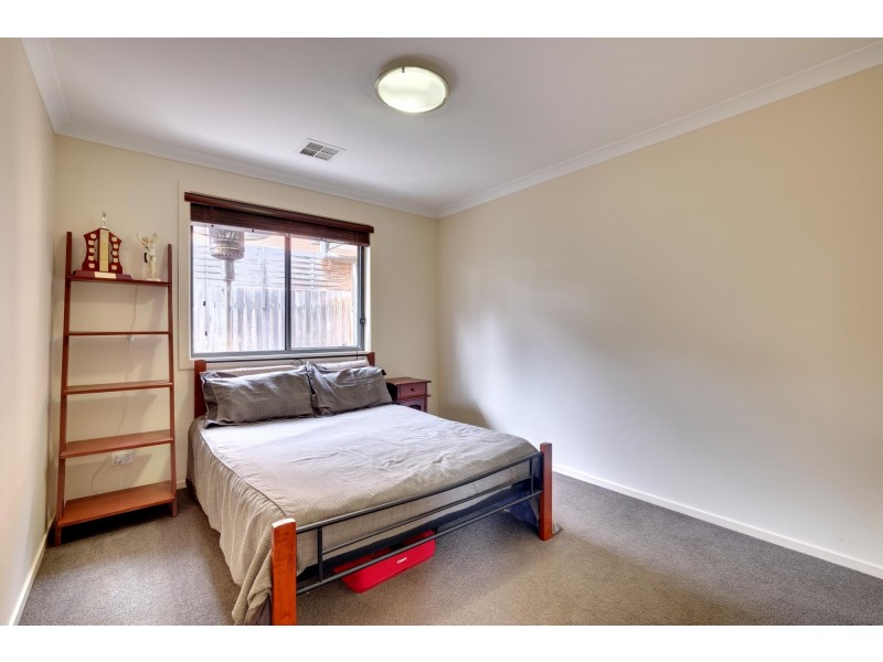 7 Sax Place, Macgregor ACT 2615