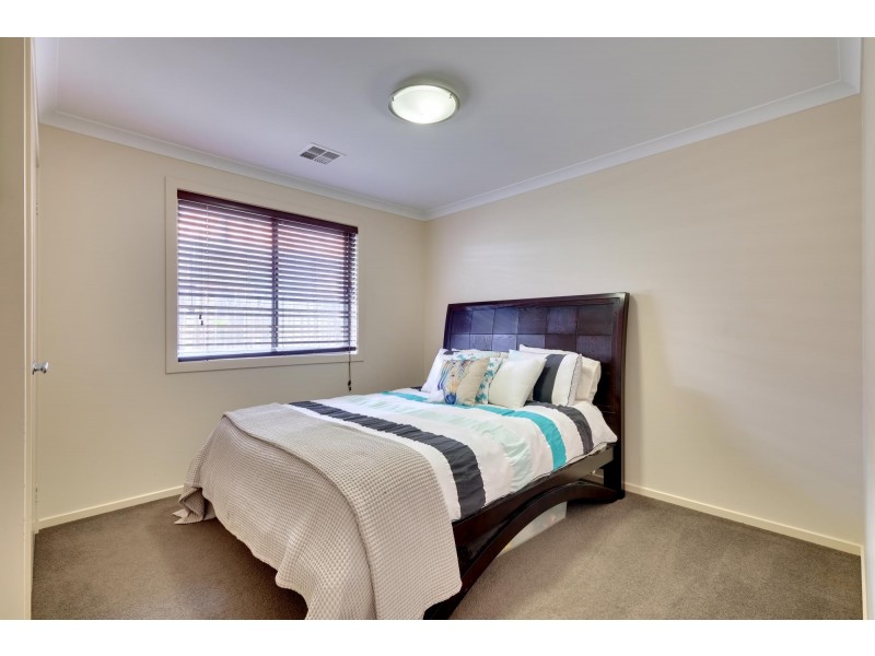 7 Sax Place, Macgregor ACT 2615