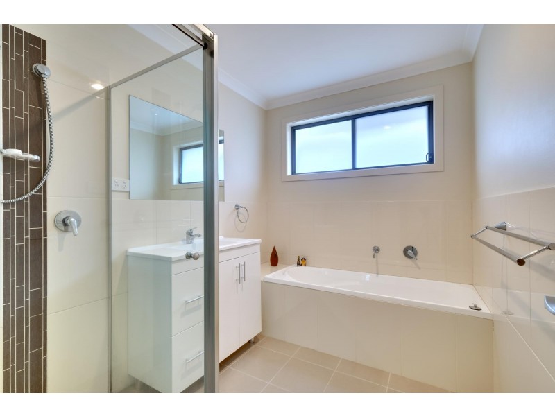 7 Sax Place, Macgregor ACT 2615