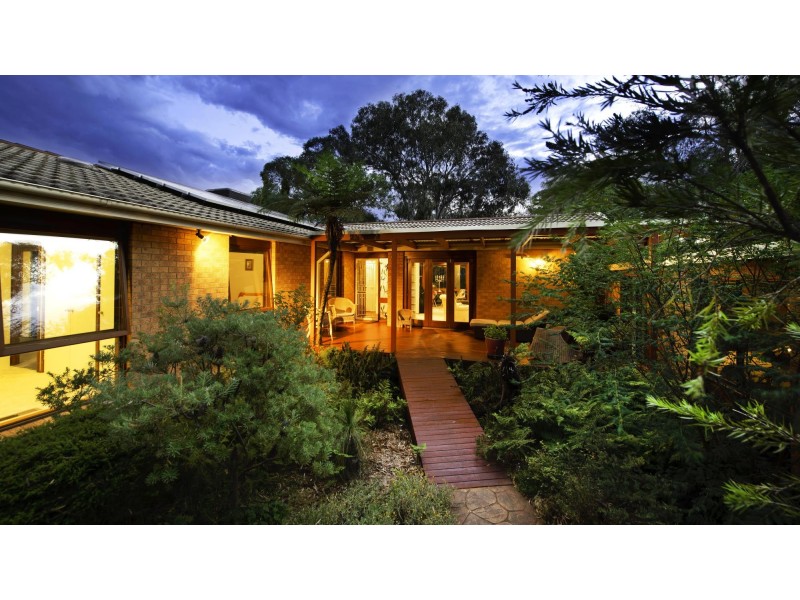 10 Rechner Place, Flynn ACT 2615