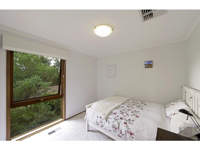 10 Rechner Place, Flynn ACT 2615