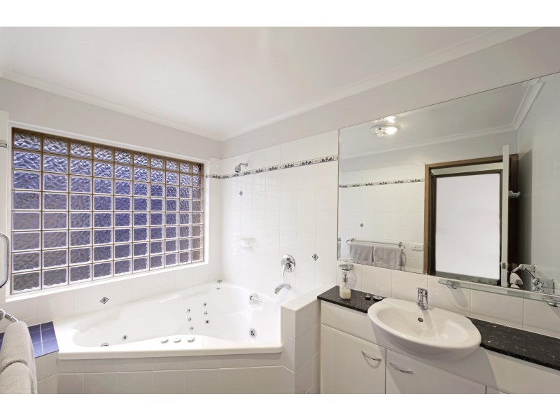 10 Rechner Place, Flynn ACT 2615