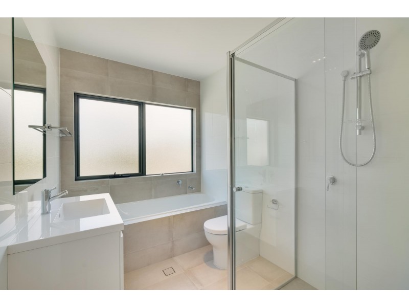 2/106 Mawson Drive, Mawson ACT 2607