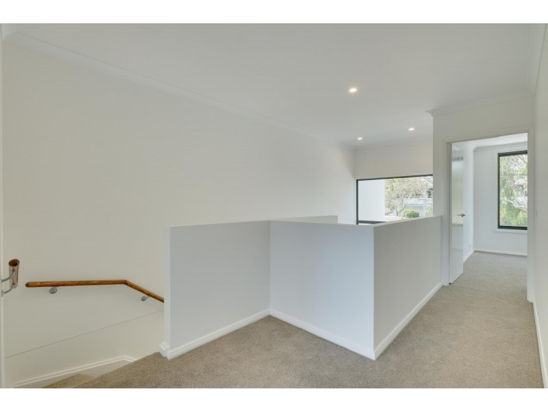2/106 Mawson Drive, Mawson ACT 2607