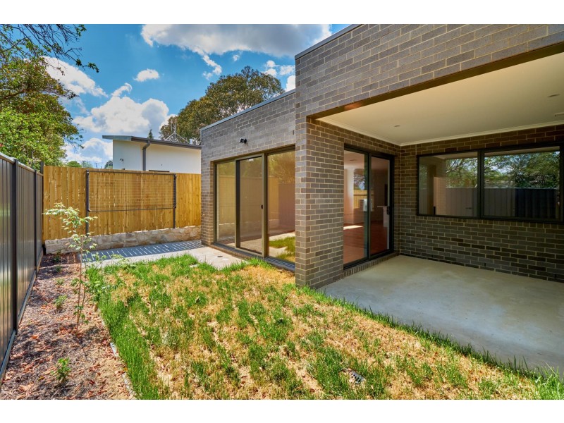 2/106 Mawson Drive, Mawson ACT 2607