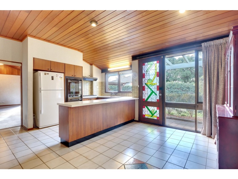 9 Sewell Place, Macgregor ACT 2615