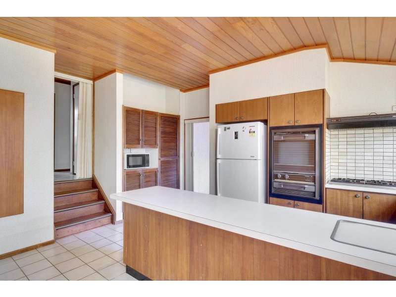 9 Sewell Place, Macgregor ACT 2615