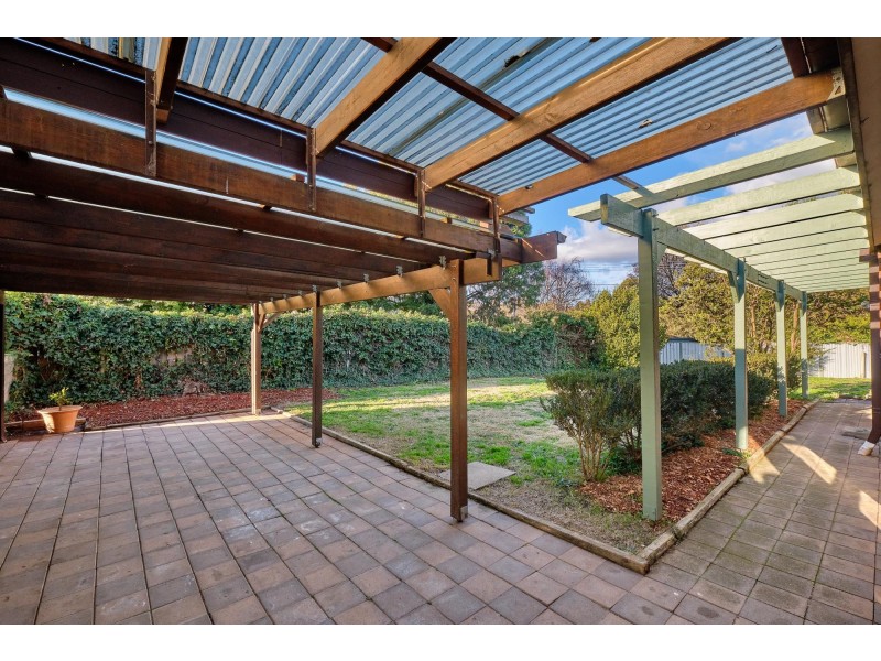 9 Sewell Place, Macgregor ACT 2615