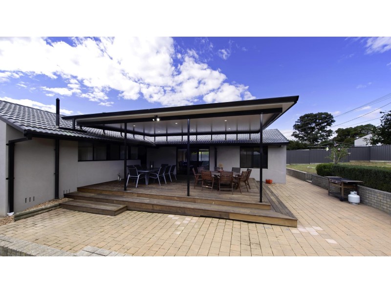 5 Cusack Place, Fraser ACT 2615