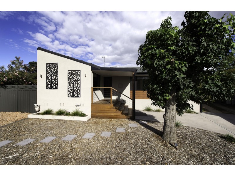 5 Cusack Place, Fraser ACT 2615