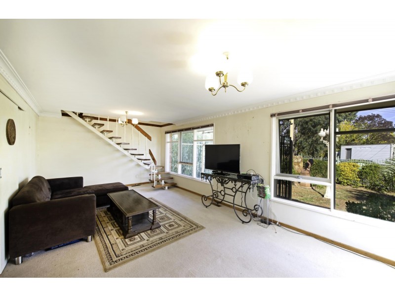 5 Peden Place, Watson ACT 2602