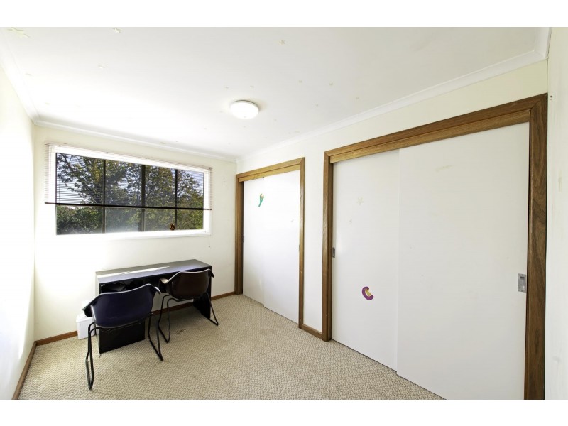 5 Peden Place, Watson ACT 2602
