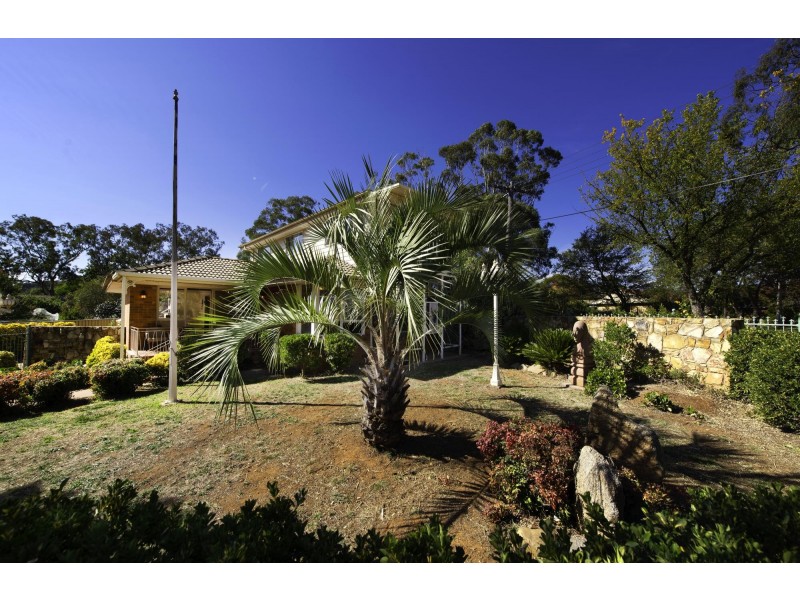 5 Peden Place, Watson ACT 2602
