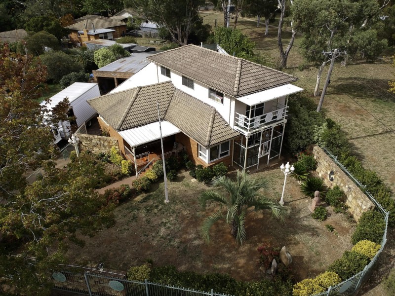 5 Peden Place, Watson ACT 2602