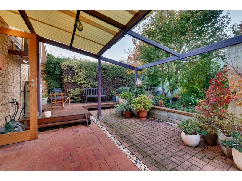 11 Kilburn Close, Dunlop ACT 2615