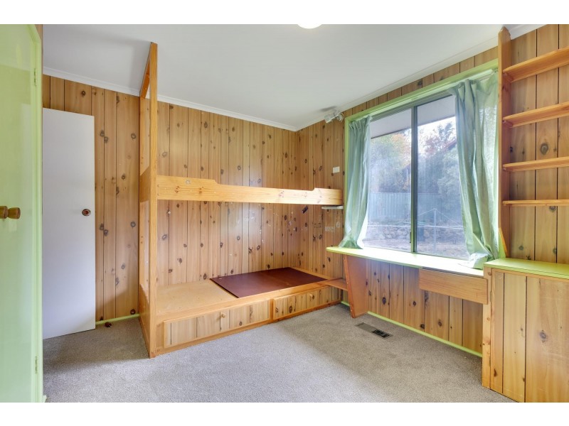 27 Sampson Close, Melba ACT 2615